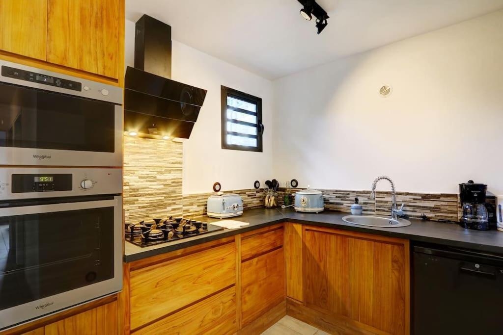 Villa 3 Etoiles Avec Piscine Chauffee Saint Pierre - Dodoterla المظهر الخارجي الصورة